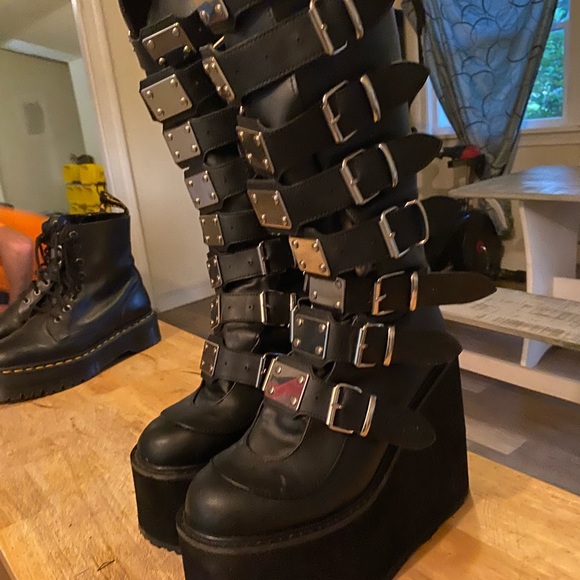 Demonia swing 815 - Picture 2 of 4